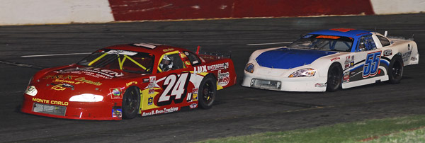 600w_NM24831.jpg (38577 bytes)